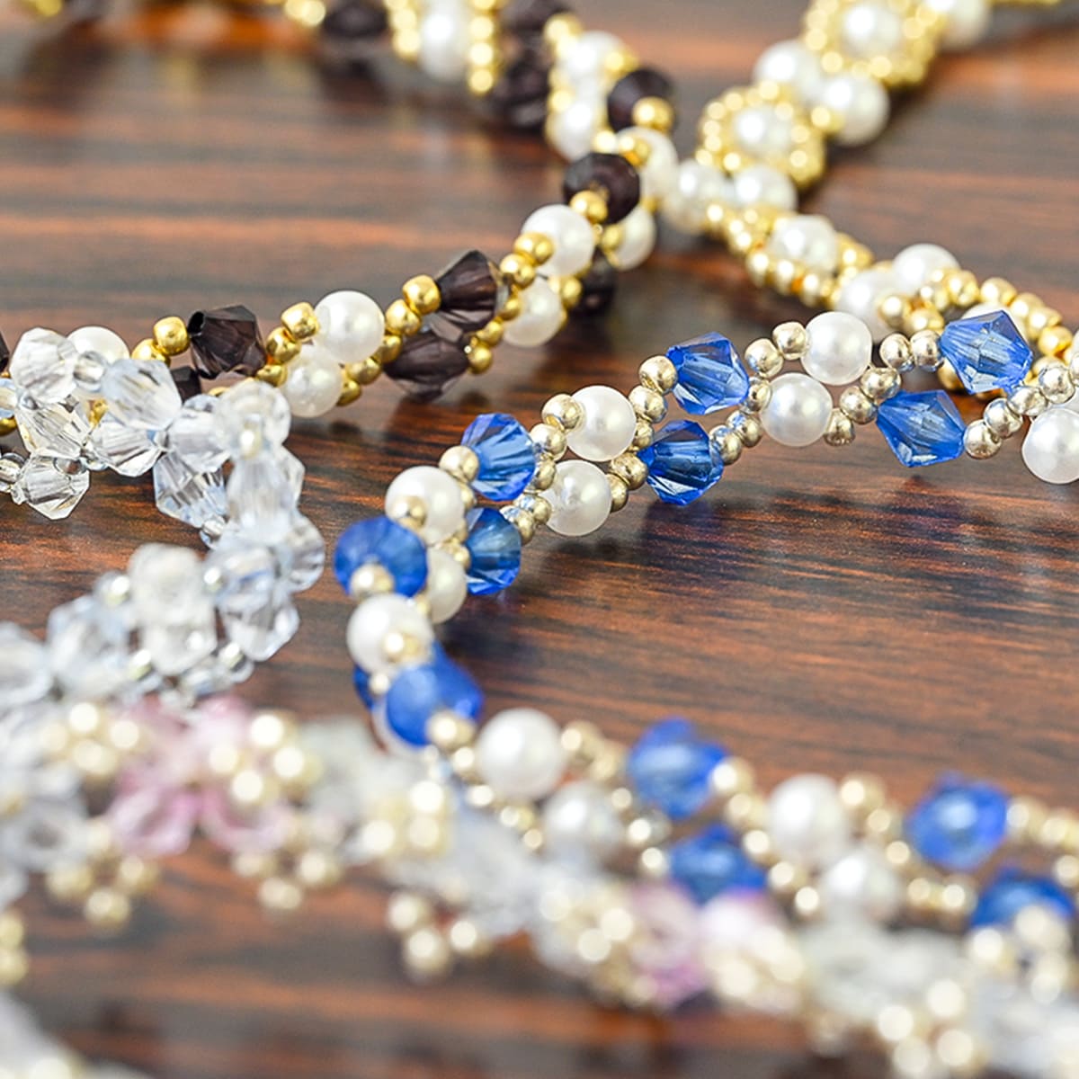 ビーズブレスレッド